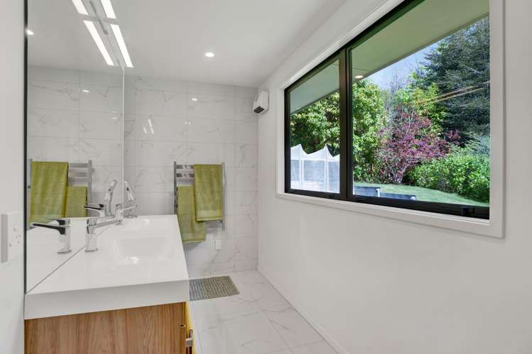 1405 South Road Kaitake_21