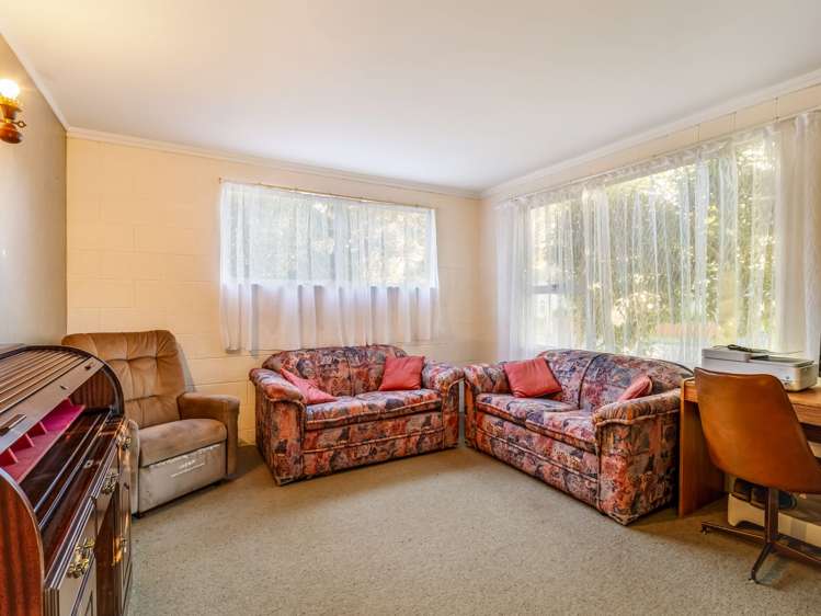 14A Brassey Road Saint Johns Hill_10