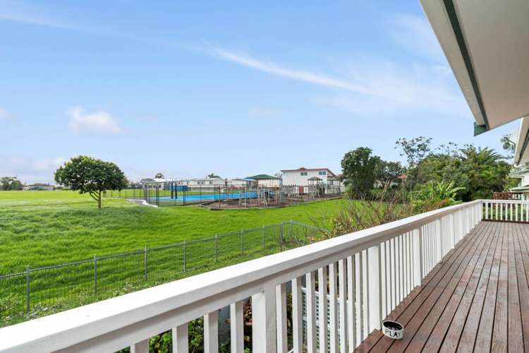1/27 St Leonards Road Kelston_7