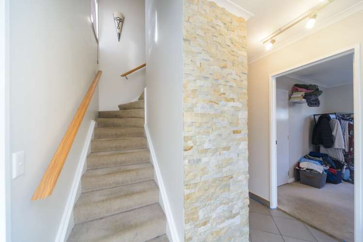 12 Coromandel Court Roslyn_17