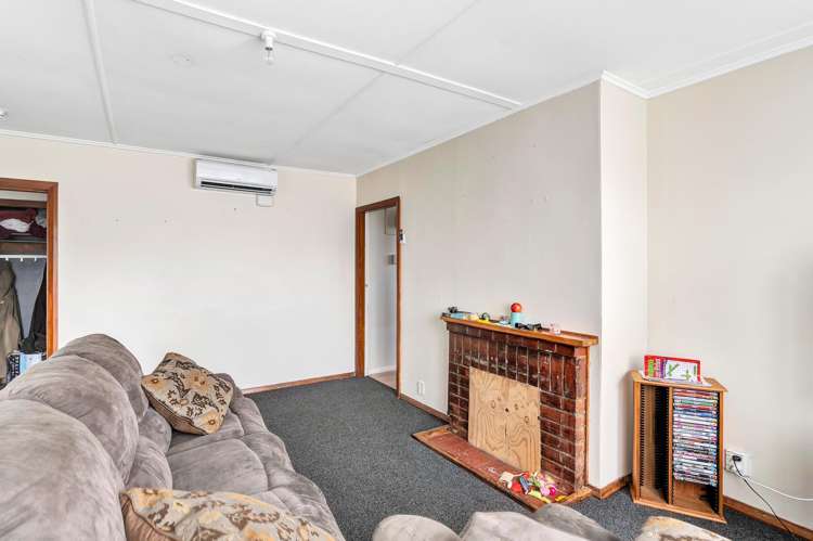 67 Tauhuri Street Manaia_2