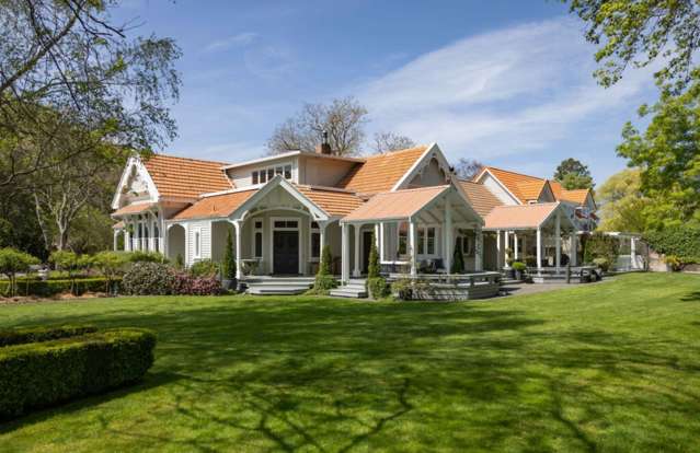 Auckland couple selling the historic Hawke’s Bay villa that changed their lives