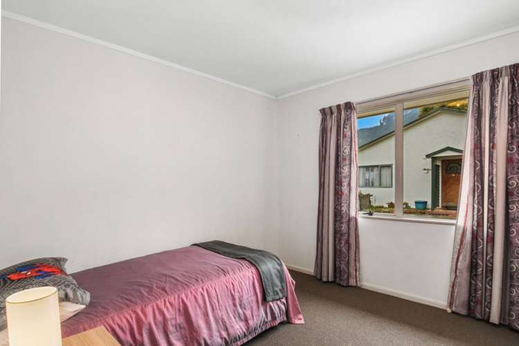 8 Newport Way The Brook_9