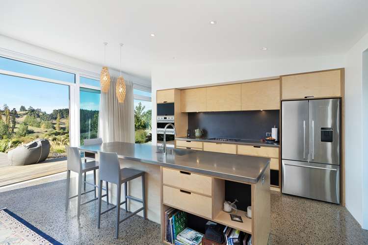 9 Eban Road Redwood Valley_8