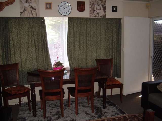 4/39b Harrington Road Henderson_3