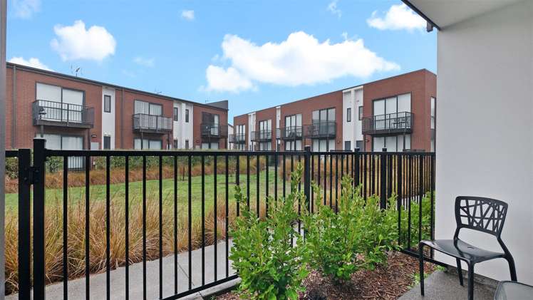 6/17 Bunyan Street Waltham_11