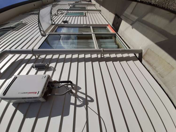 21 Hakinakina Drive Flat Bush_4