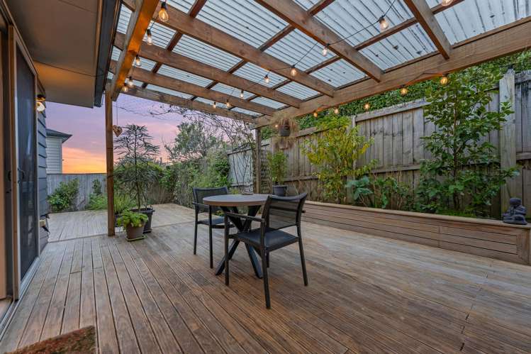 19 Savina Court Flat Bush_19