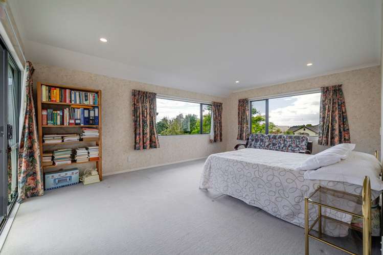 120 Pacific Drive Fitzherbert_24