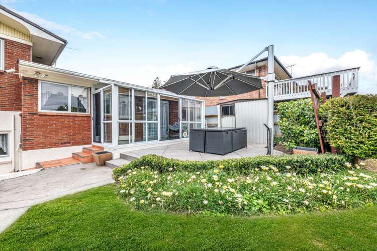 8 Iorangi Place Hillpark_23