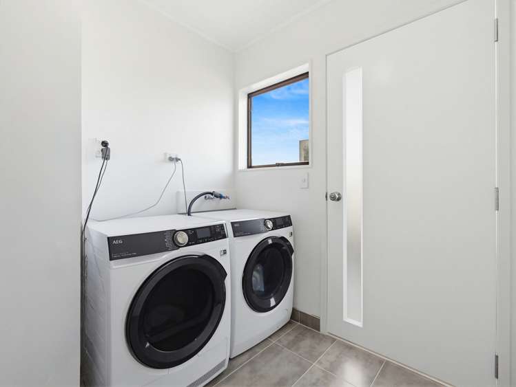 6 Alpha Avenue Coastlands_18