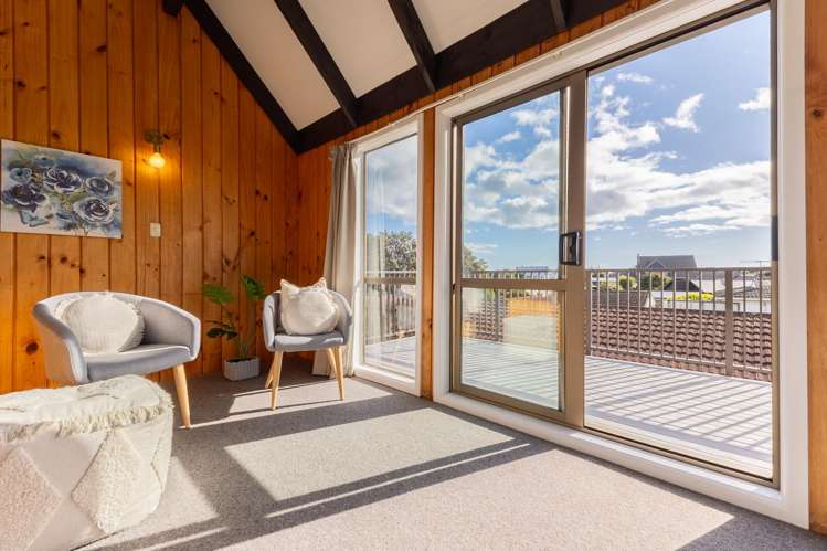 26 Reeves Street Waikanae Beach_11