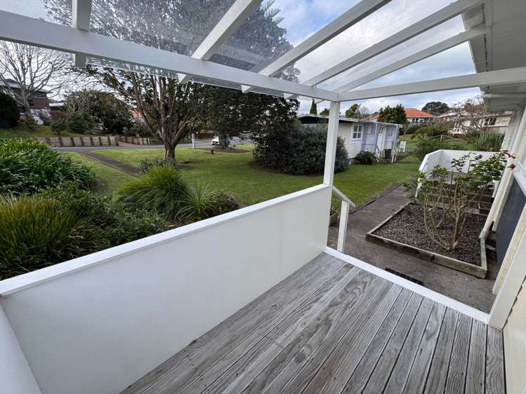 14/24 Bardia Street Belmont_5