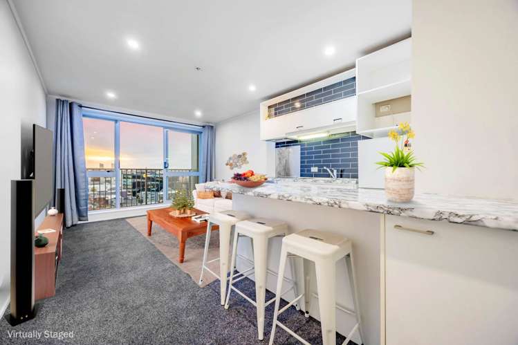 502/53 Cook Street City Centre_4