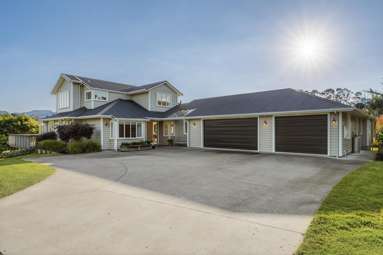 93a Walker Road East_4