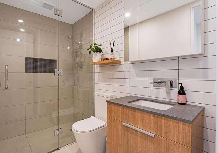 G06/20a Pukerangi Crescent Ellerslie_5