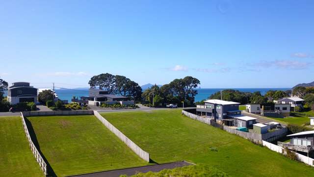 Coastal Living Awaits - Langs Beach