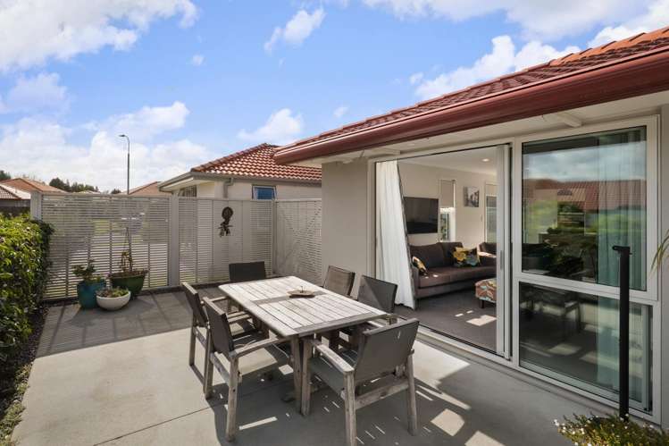 5 Gleneagles Drive Aongatete_11