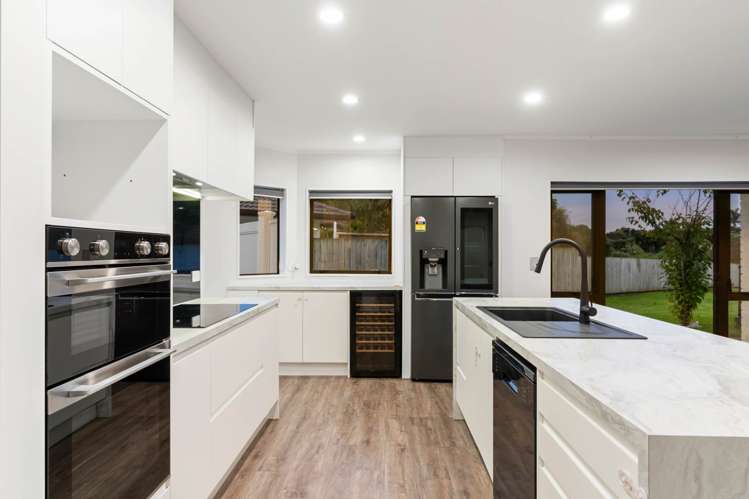 1162 East Coast Road_4