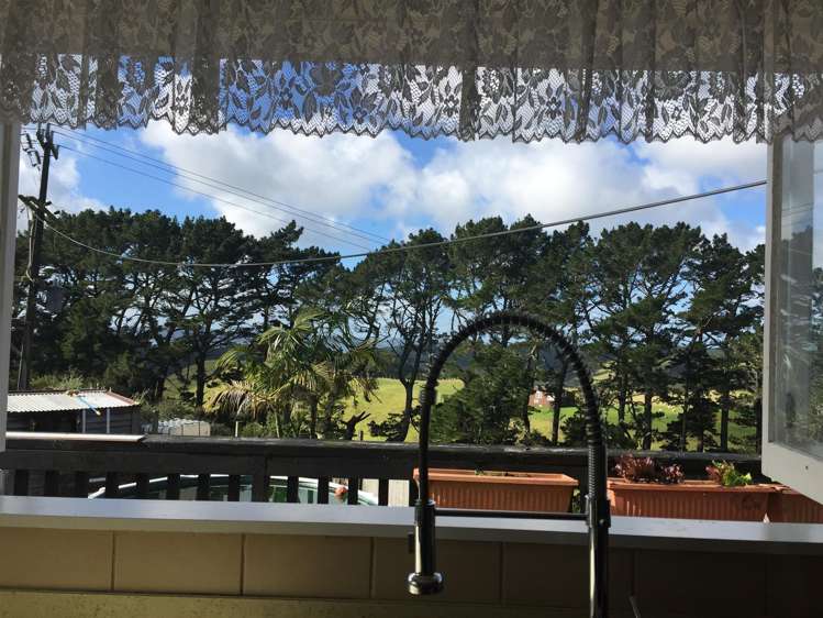 3944 Pouto Road Pouto_3