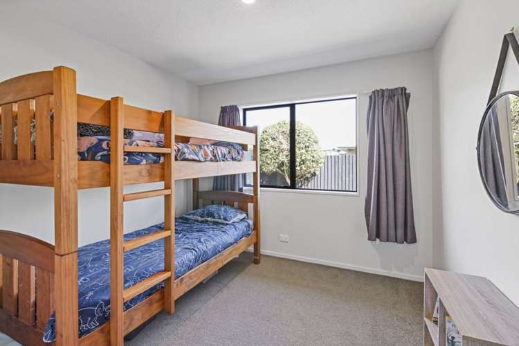 5 Somerset Place Woodend_14