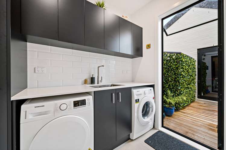 4 Jack Seabrook Road Hobsonville_15