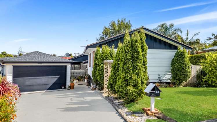 40 & 40A Jandell Crescent_0