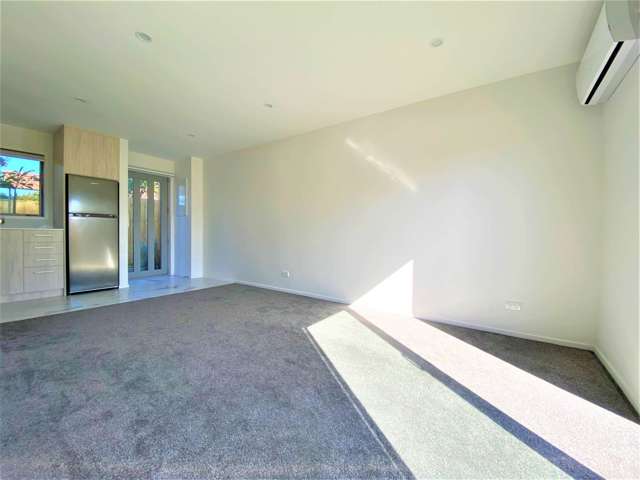 7 Flanshaw Road Te Atatu South_2