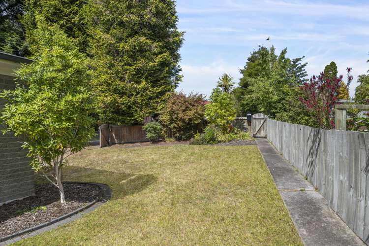 2 Alastair Avenue Owhata_17