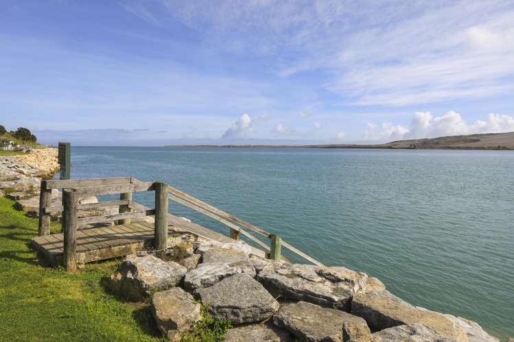 202 Ash Terrace Aotea Harbour_32