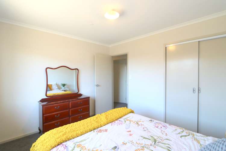 82 Chesney Street Tisbury_15