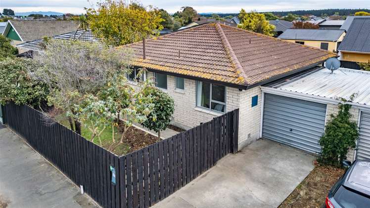 2 Queenspark Drive Parklands_15