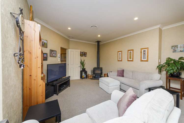 72 Haggerty Street Kimbolton_13