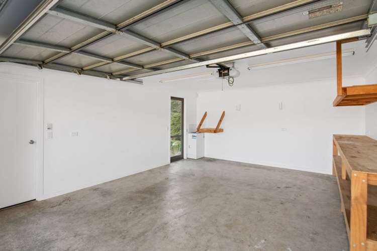 27 Valley Heights Road Beachville_13