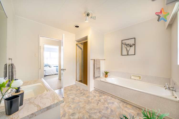 8 Robson Street Stokes Valley_19