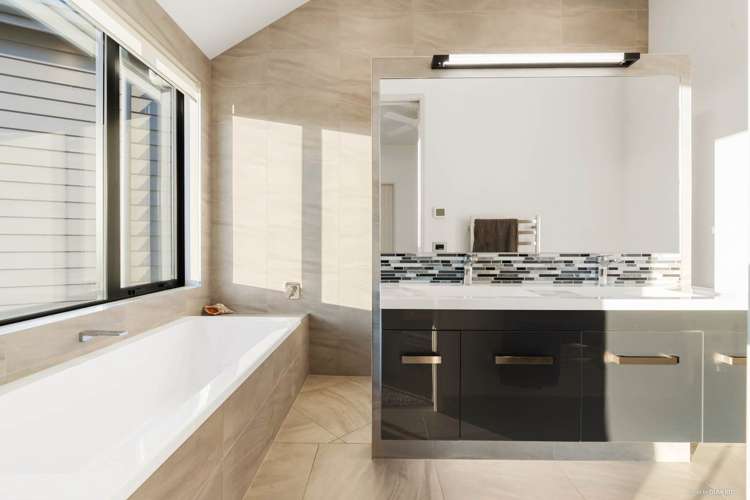 38 Trig Road Whitford_17