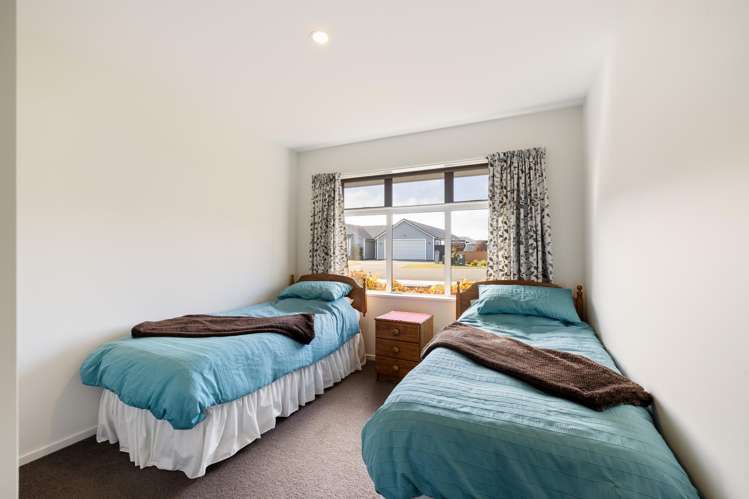 13 Pemberton Drive Amberley_11