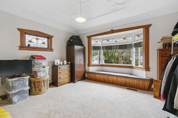 17 Fernlea Avenue Karori_13