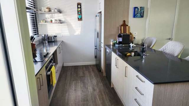 3/4163 Great North Road Glen Eden_2