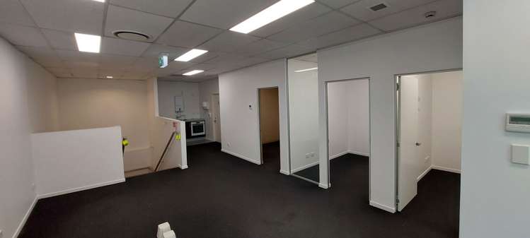 Unit 6/2 Barry Hogan Place Riccarton_4