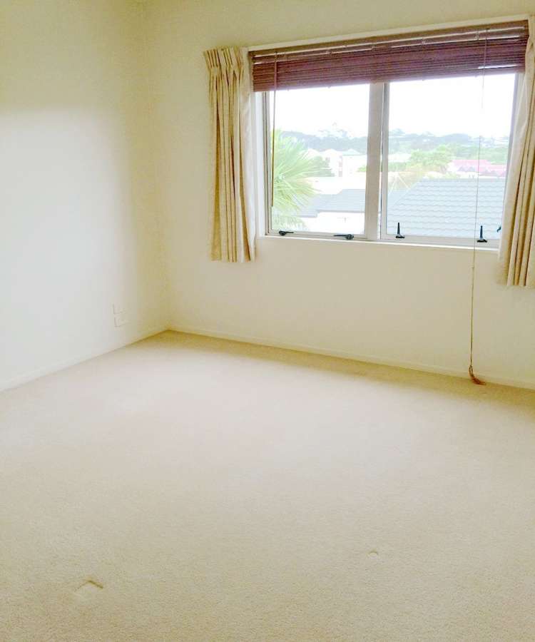 1/34 Fields Parade Oteha_6