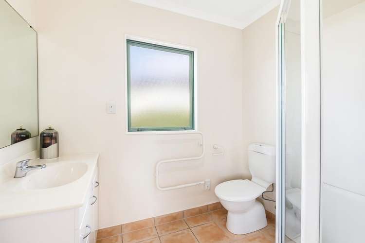 50 Black Teal Close Unsworth Heights_11