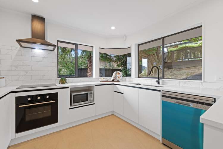 1/40 Jane Eyre Drive Somerville_21