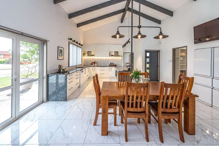 8 Akepiro Place Tawhero_8