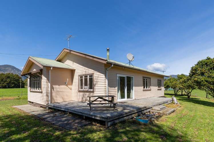 1707-1780 Takaka Valley Highway East Takaka_32