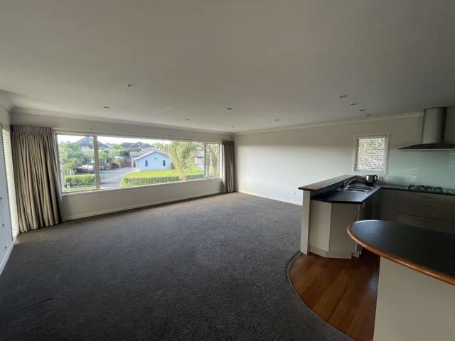 16 Araminta Place Beachlands_2