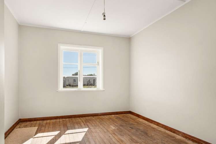 57 Albion Street Mataura_11