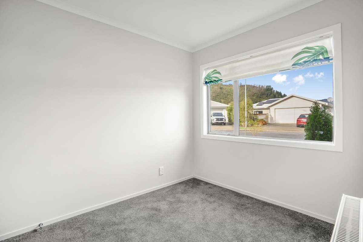 3 Henrietta Maxwell Grove_3