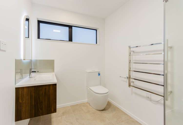 74 Picnic Point Road Hobsonville_13