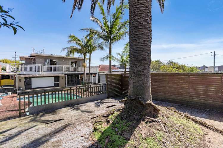 17 Vodanovich Road Te Atatu South_20